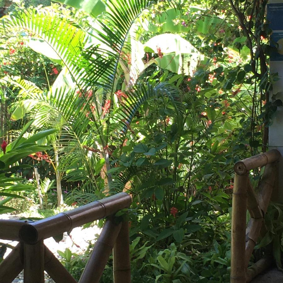 Hotel Casita Madame Puerto López Exteriér fotografie
